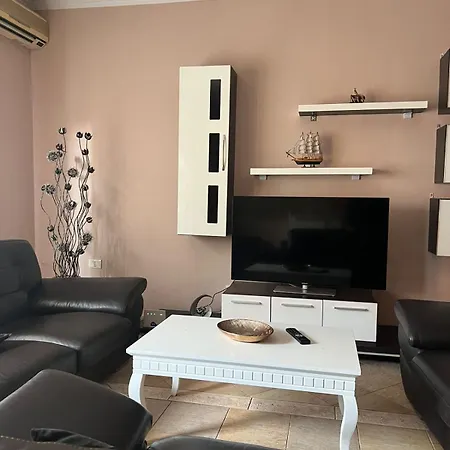 Apartment Center 2