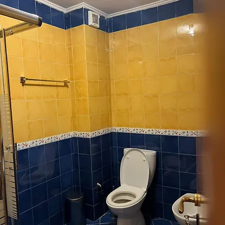 Center 2 Apartment